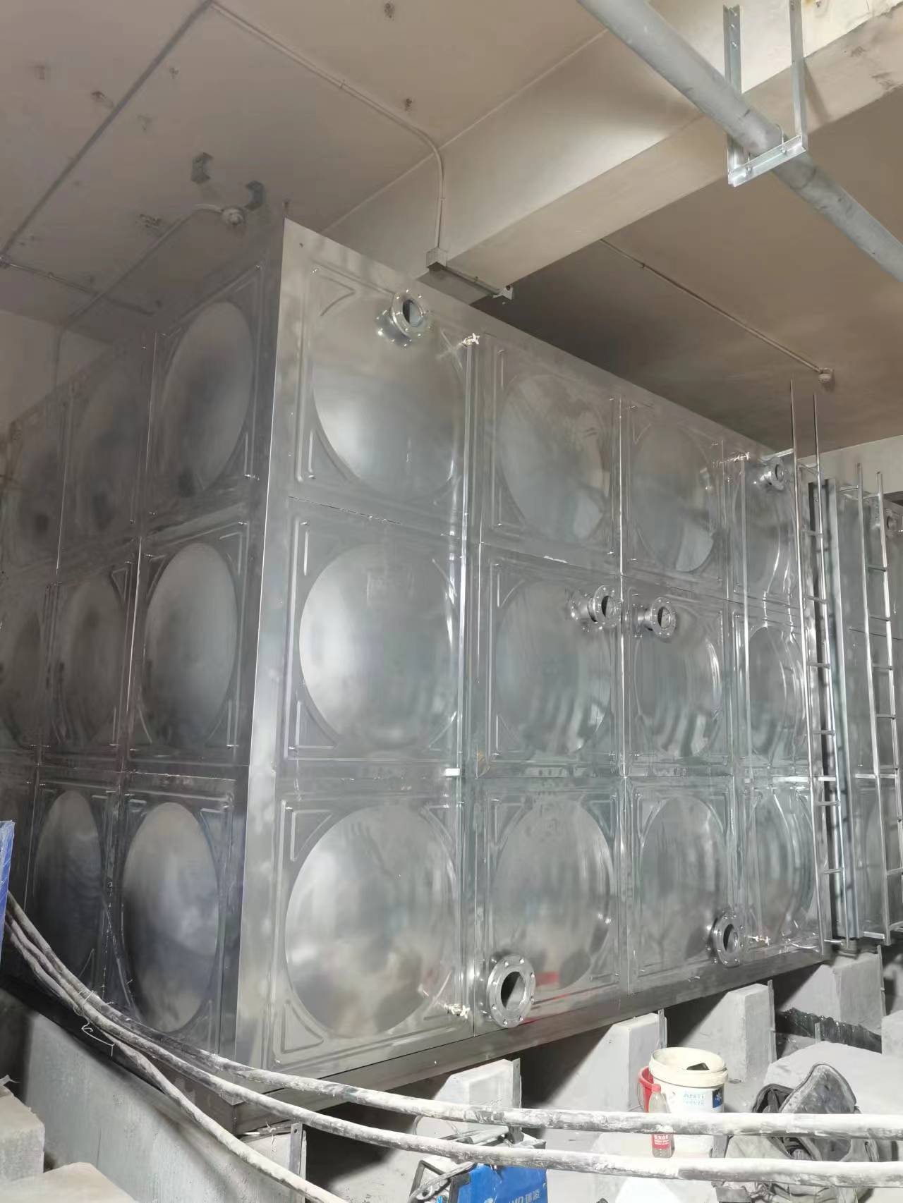 北京朝陽不銹鋼水箱